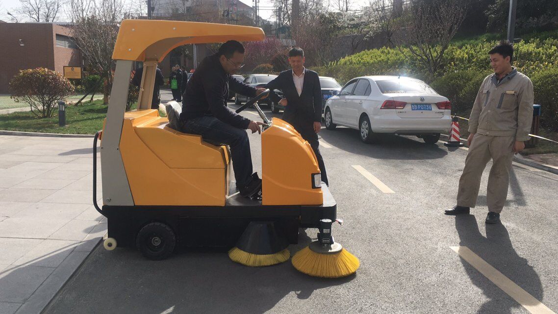 電動掃地車 電動掃地車