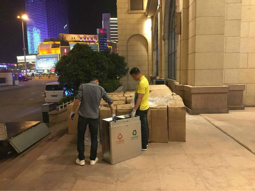 移動(dòng)式高空升降機(jī)